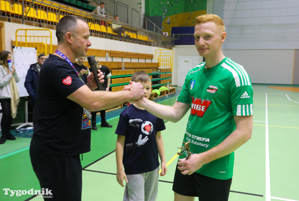 Turniej WOŚP: piłkarze wzbudzili wielkie emocje, wspomogli Orkiestrę. Zwycięzyło dobro jak co roku