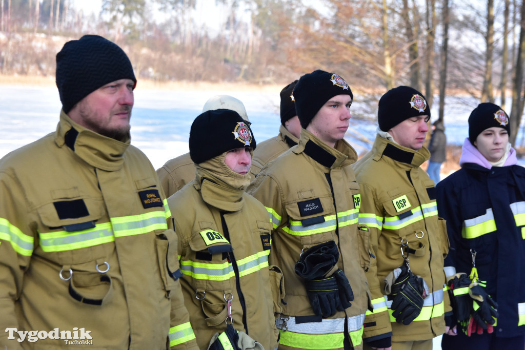 Raciąż: Ćwiczyli, jak ratować ludzi na zamarzniętych akwenach