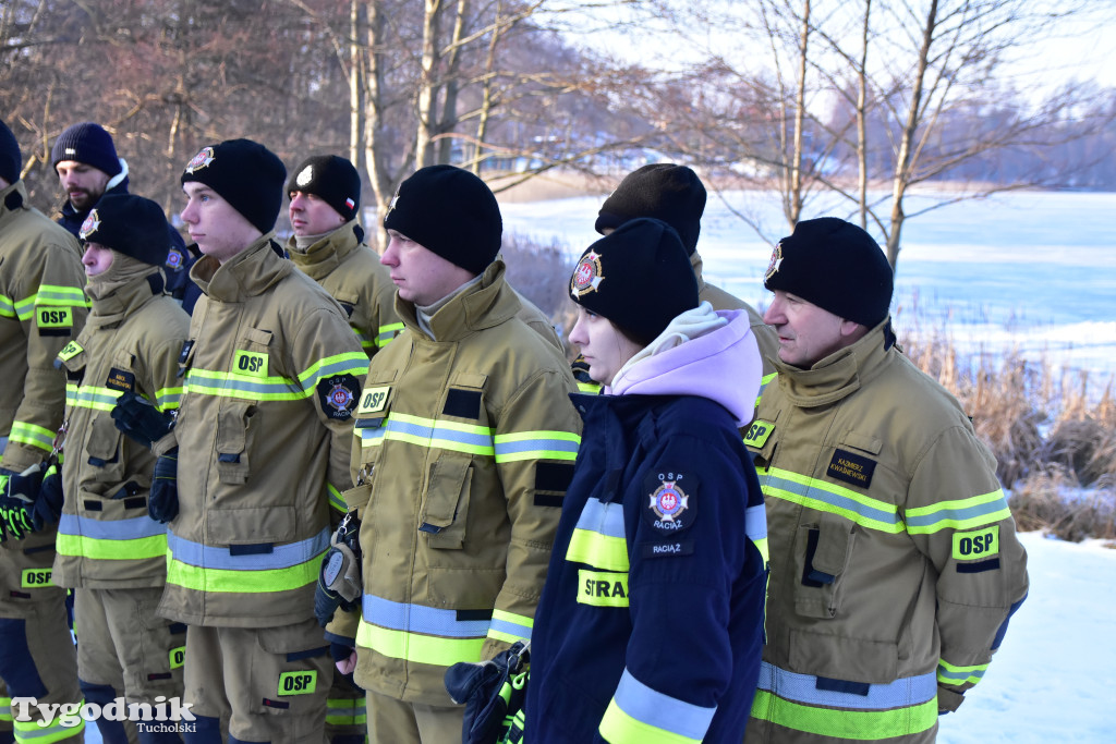 Raciąż: Ćwiczyli, jak ratować ludzi na zamarzniętych akwenach