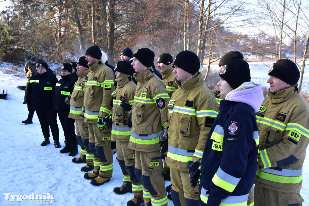 Raciąż: Ćwiczyli, jak ratować ludzi na zamarzniętych akwenach