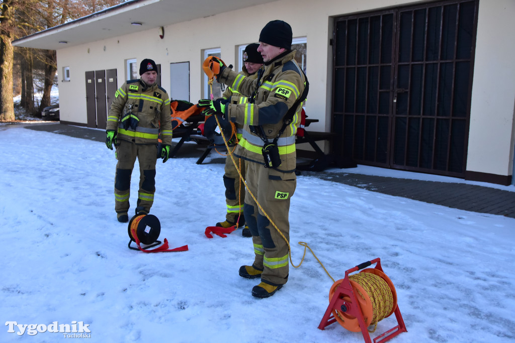 Raciąż: Ćwiczyli, jak ratować ludzi na zamarzniętych akwenach