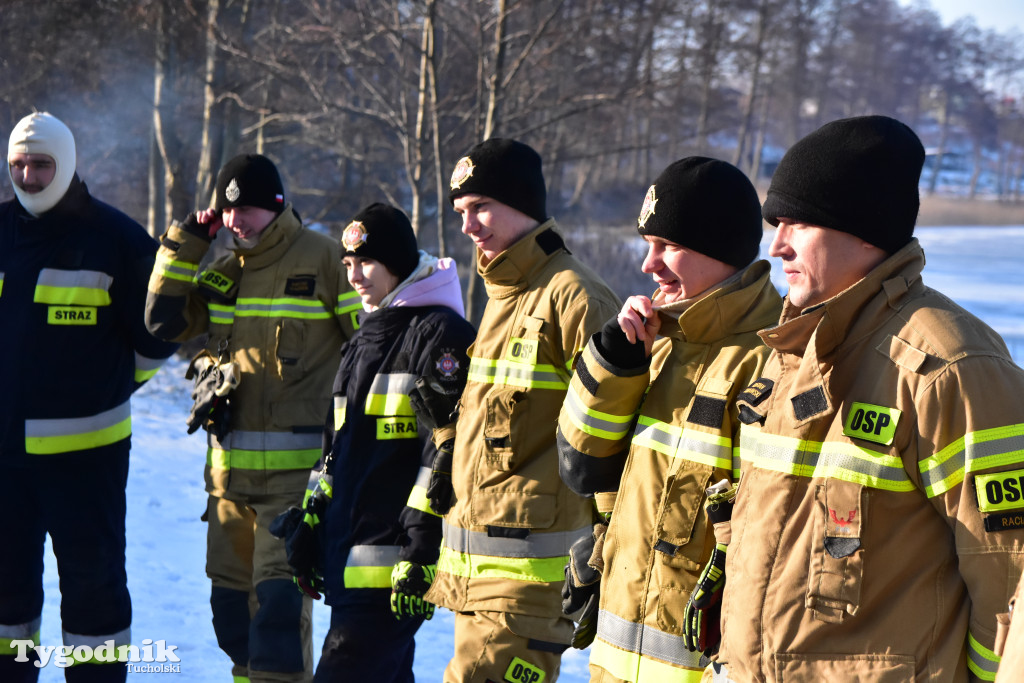 Raciąż: Ćwiczyli, jak ratować ludzi na zamarzniętych akwenach