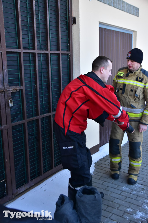 Raciąż: Ćwiczyli, jak ratować ludzi na zamarzniętych akwenach