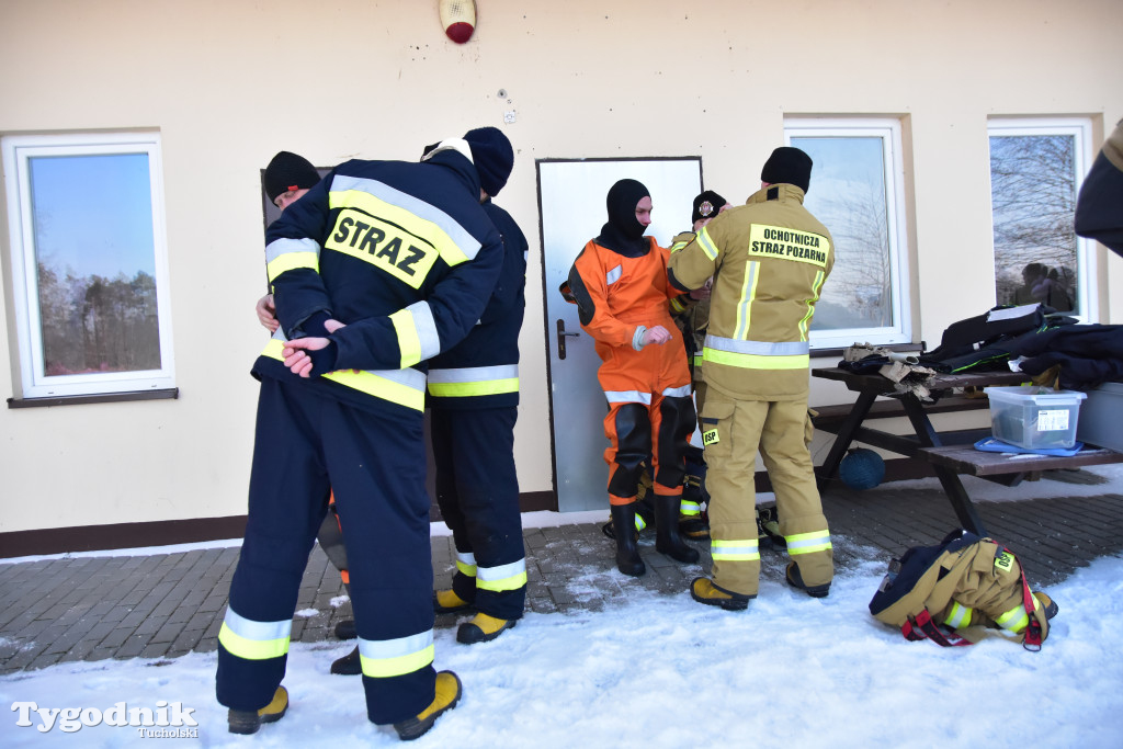 Raciąż: Ćwiczyli, jak ratować ludzi na zamarzniętych akwenach