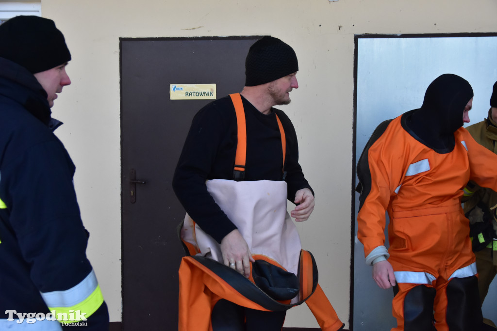 Raciąż: Ćwiczyli, jak ratować ludzi na zamarzniętych akwenach