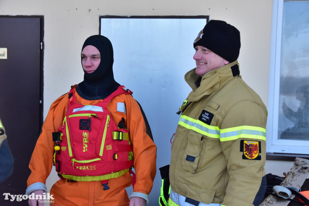 Raciąż: Ćwiczyli, jak ratować ludzi na zamarzniętych akwenach