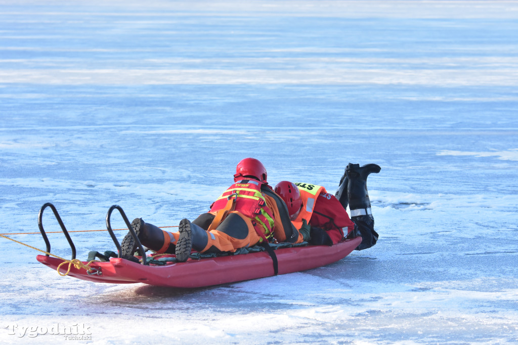 Raciąż: Ćwiczyli, jak ratować ludzi na zamarzniętych akwenach