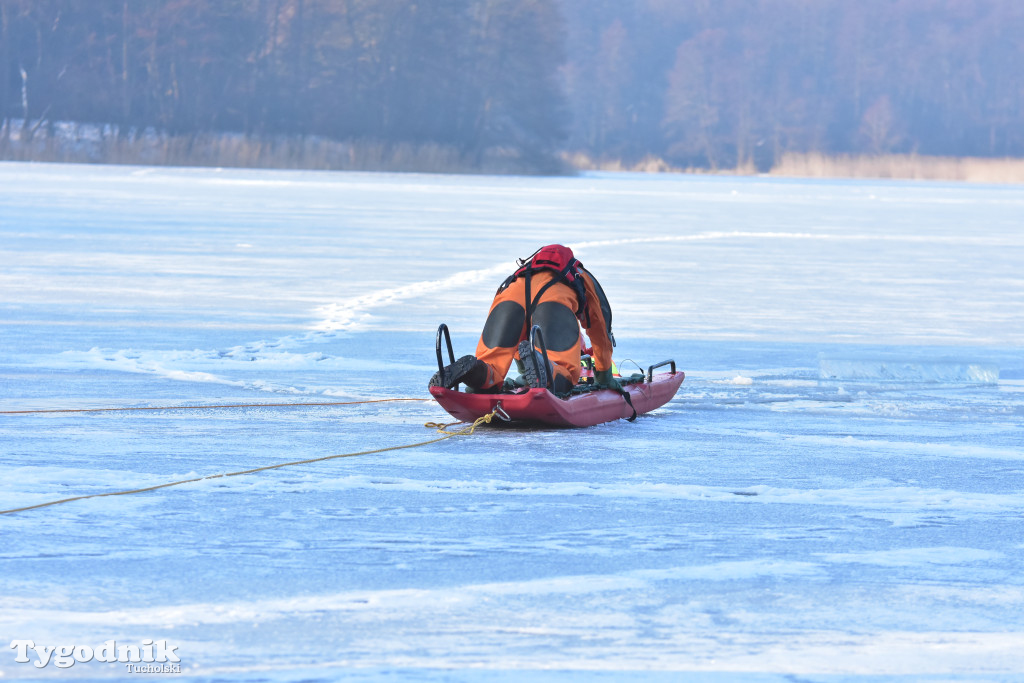 Raciąż: Ćwiczyli, jak ratować ludzi na zamarzniętych akwenach