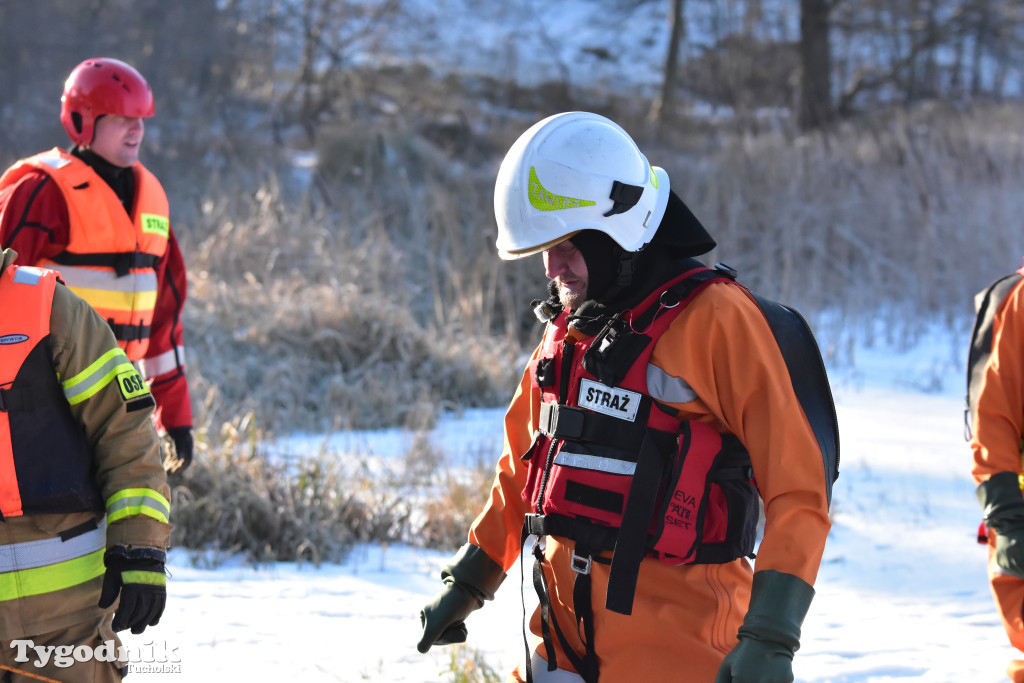 Raciąż: Ćwiczyli, jak ratować ludzi na zamarzniętych akwenach