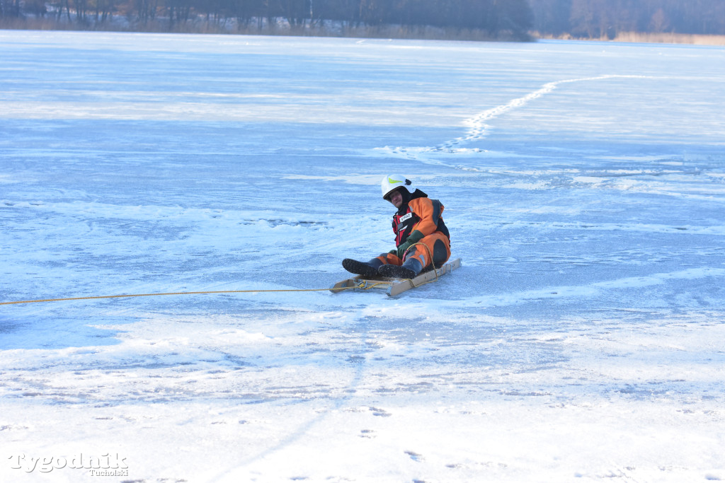 Raciąż: Ćwiczyli, jak ratować ludzi na zamarzniętych akwenach