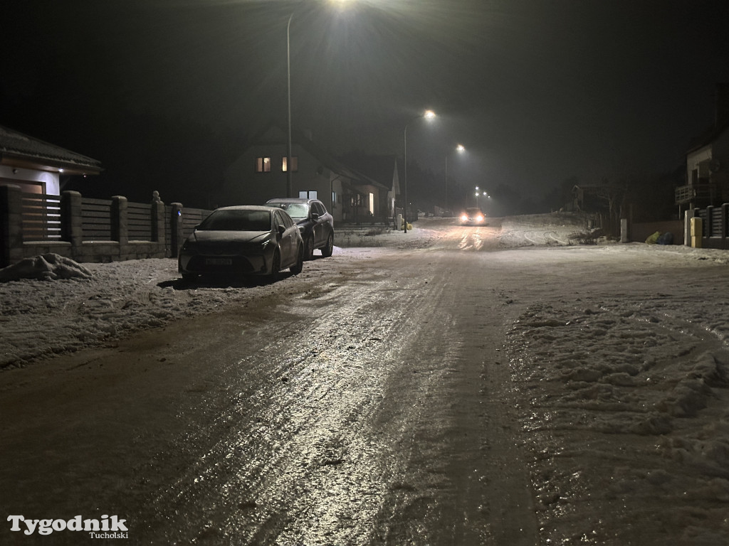 Rudzki Most - oblodzenie dróg gruntowych