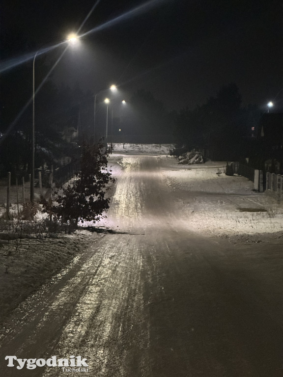 Rudzki Most - oblodzenie dróg gruntowych