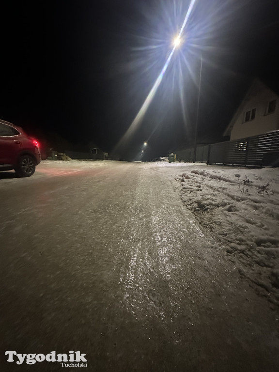 Rudzki Most - oblodzenie dróg gruntowych