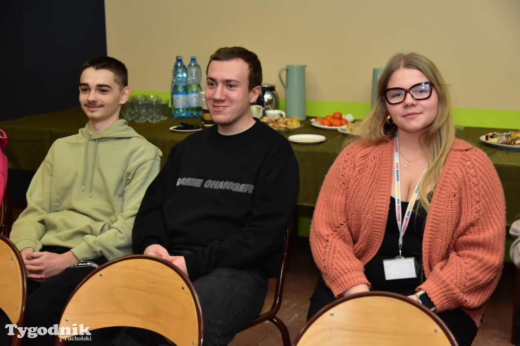 Uczniowie LO z klasy mundurowej złożyli uroczyste ślubowanie