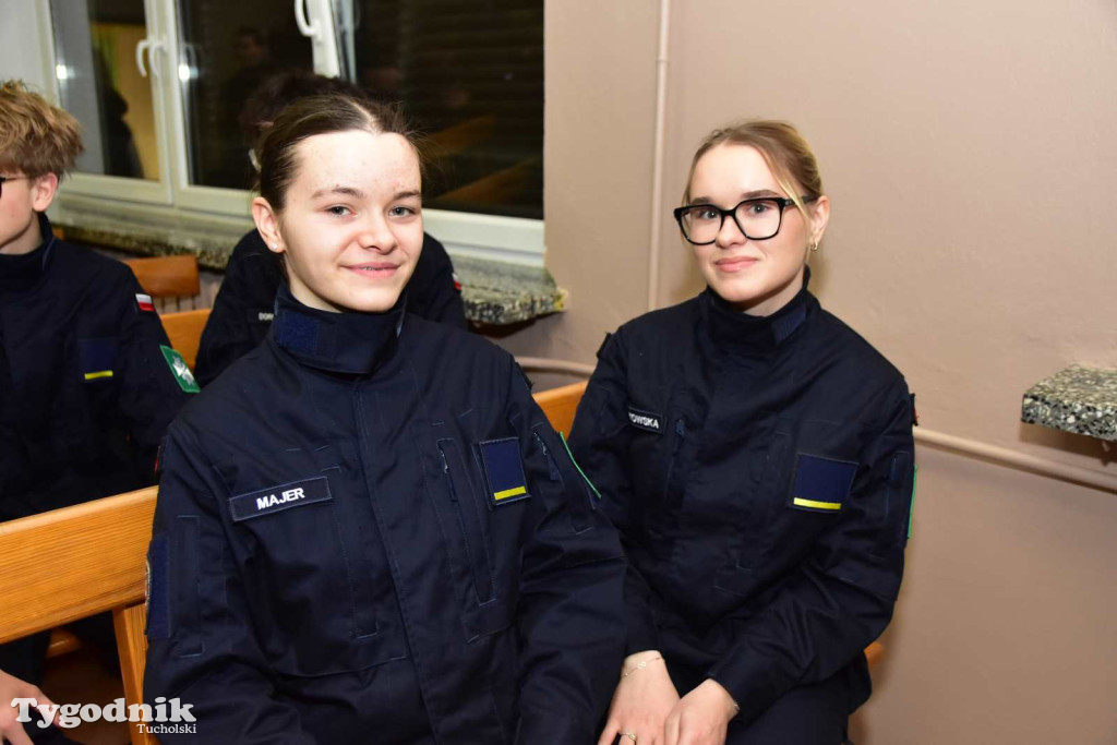 Uczniowie LO z klasy mundurowej złożyli uroczyste ślubowanie