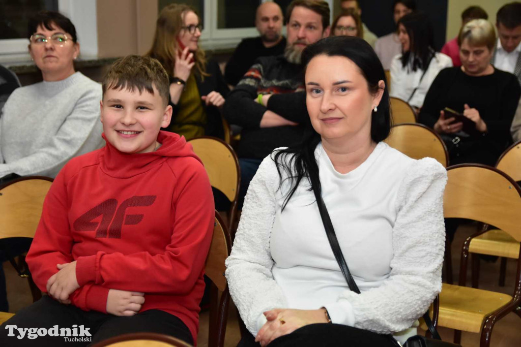 Uczniowie LO z klasy mundurowej złożyli uroczyste ślubowanie