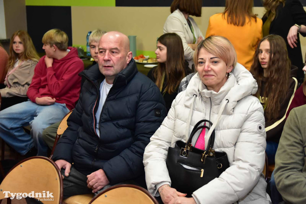 Uczniowie LO z klasy mundurowej złożyli uroczyste ślubowanie