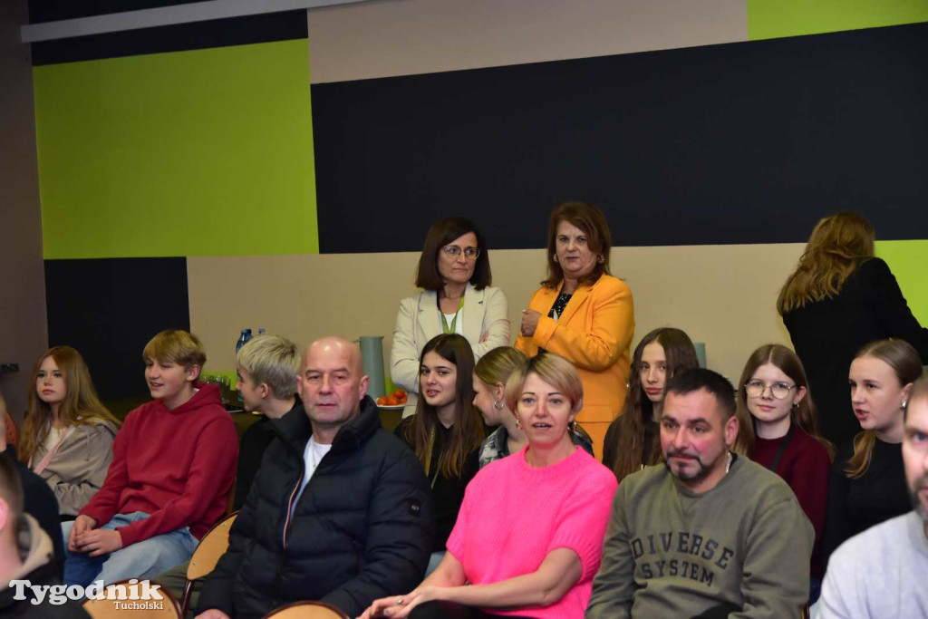 Uczniowie LO z klasy mundurowej złożyli uroczyste ślubowanie