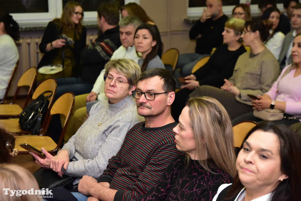 Uczniowie LO z klasy mundurowej złożyli uroczyste ślubowanie