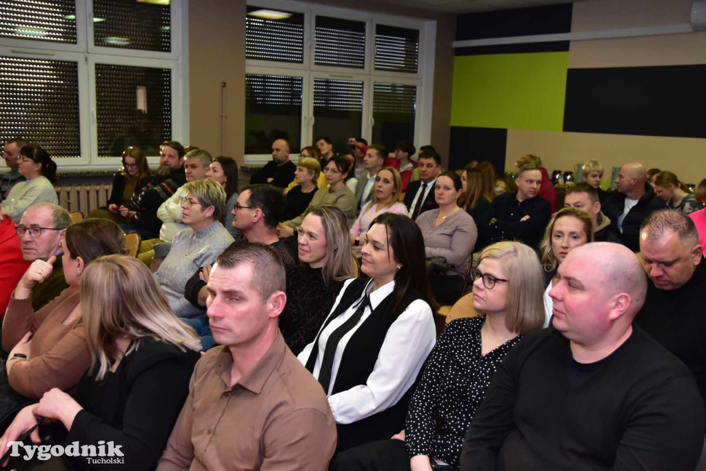 Uczniowie LO z klasy mundurowej złożyli uroczyste ślubowanie