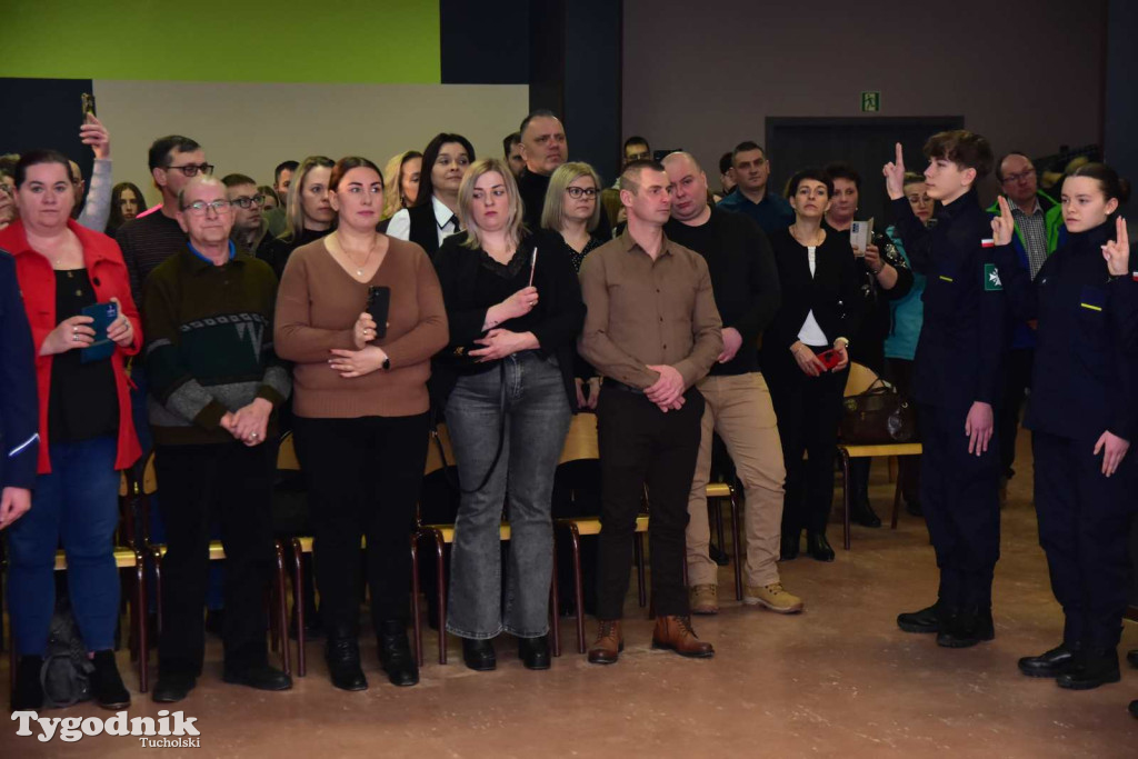 Uczniowie LO z klasy mundurowej złożyli uroczyste ślubowanie