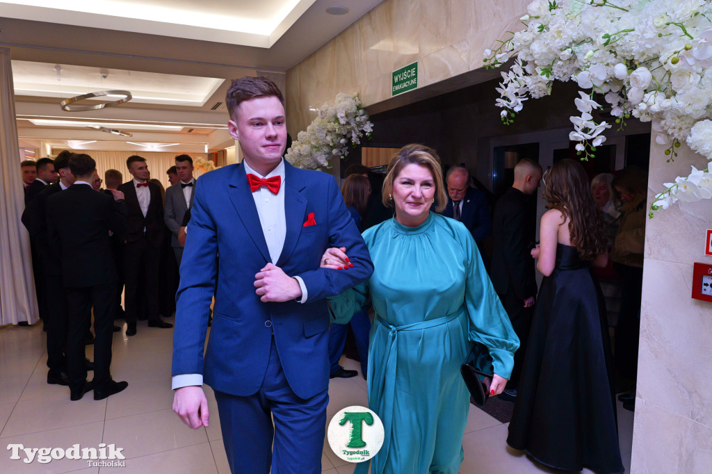 Studniówka ZSLiA cz. 1 - OTWARCIE, POLONEZ, PIERWSZY TANIEC