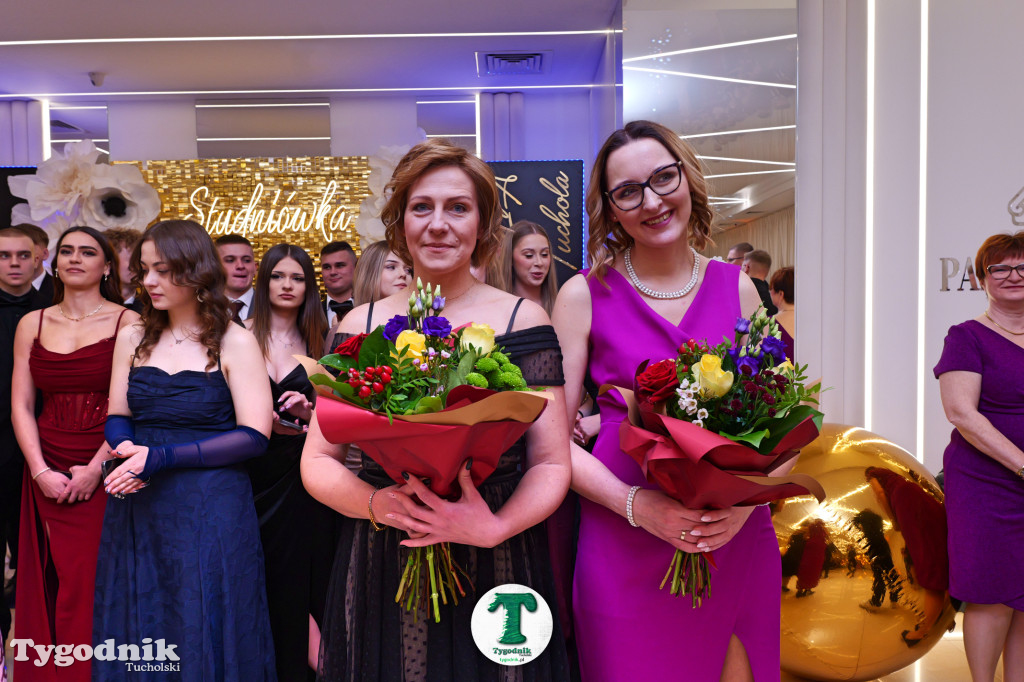 Studniówka ZSLiA cz. 1 - OTWARCIE, POLONEZ, PIERWSZY TANIEC