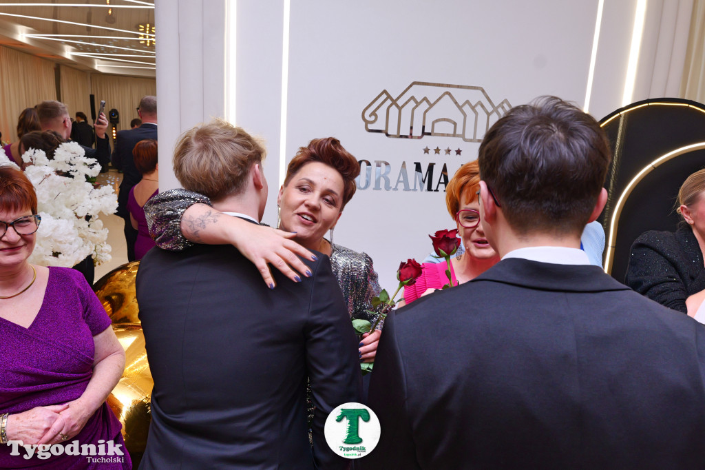 Studniówka ZSLiA cz. 1 - OTWARCIE, POLONEZ, PIERWSZY TANIEC