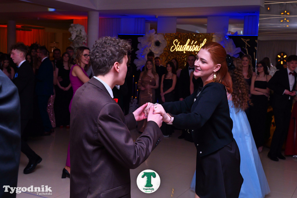 Studniówka ZSLiA cz. 1 - OTWARCIE, POLONEZ, PIERWSZY TANIEC