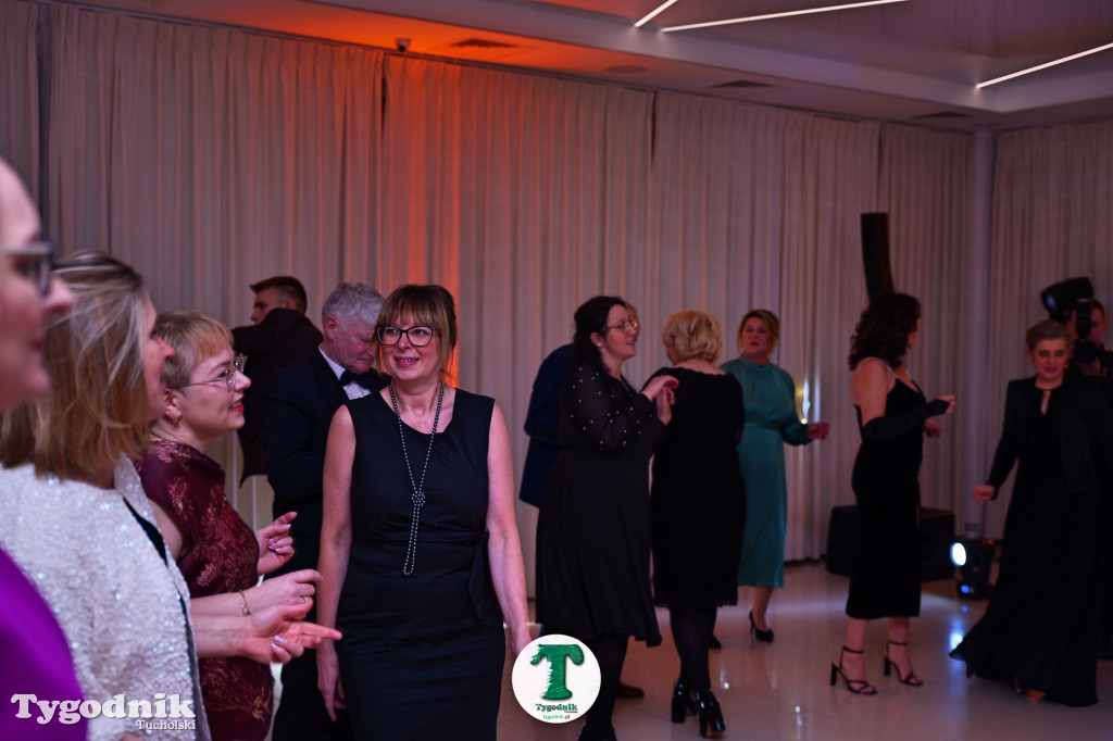 Studniówka ZSLiA cz. 1 - OTWARCIE, POLONEZ, PIERWSZY TANIEC