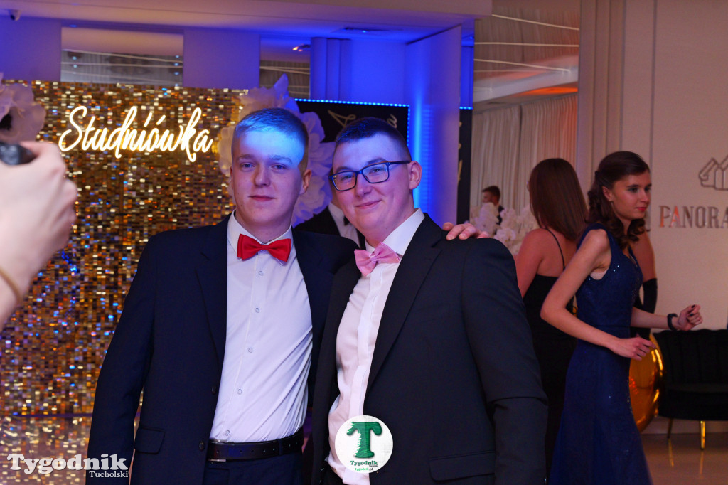 IMPREZA!!! Studniówka ZSLiA - fotorelacja nr 2