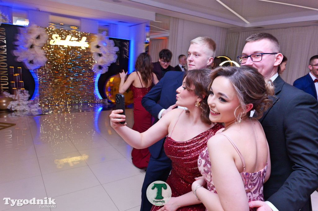 IMPREZA!!! Studniówka ZSLiA - fotorelacja nr 2