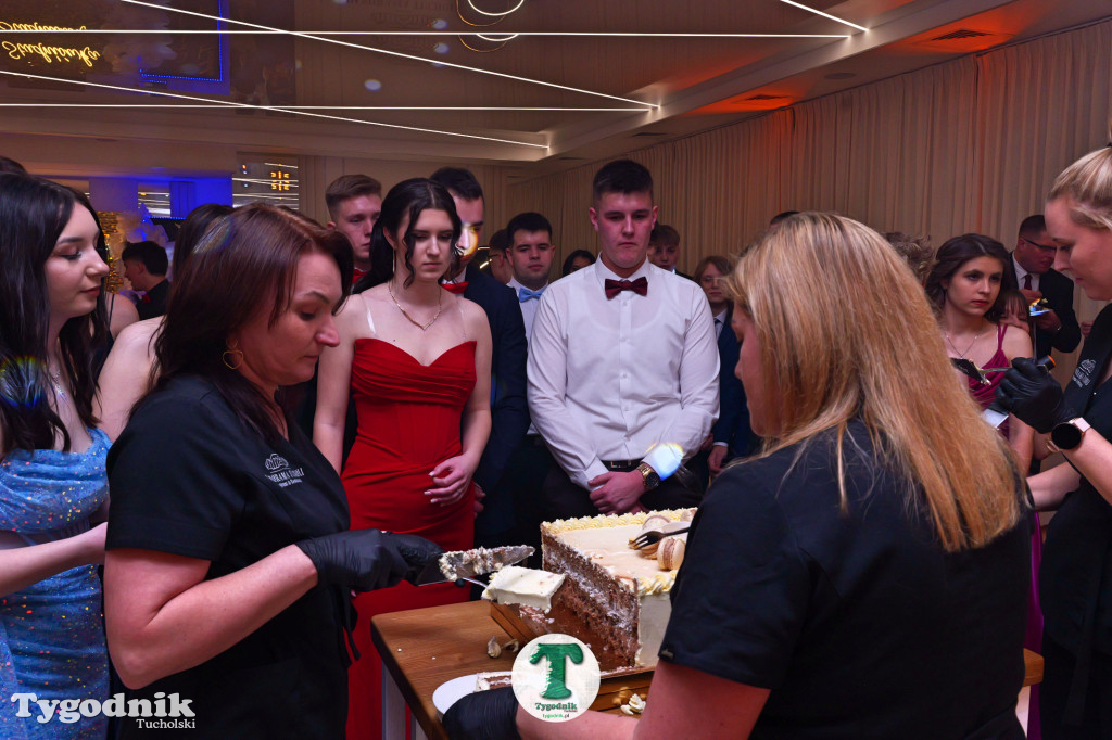 IMPREZA!!! Studniówka ZSLiA - fotorelacja nr 2