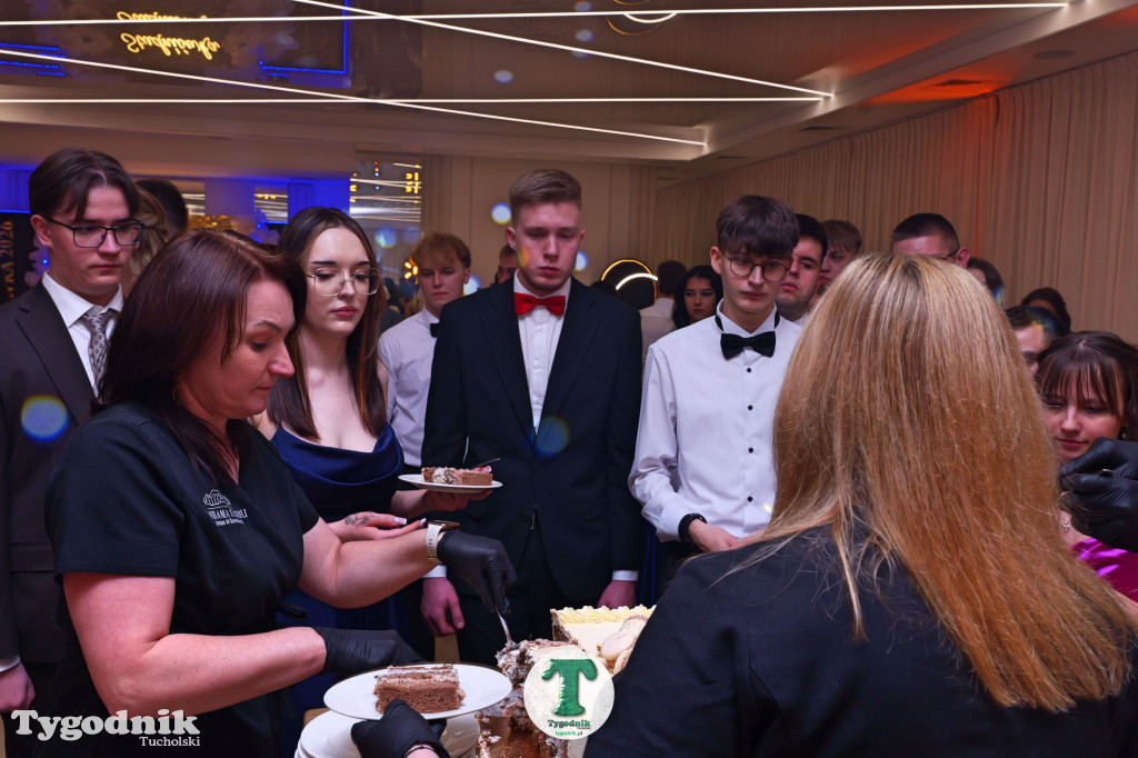 IMPREZA!!! Studniówka ZSLiA - fotorelacja nr 2