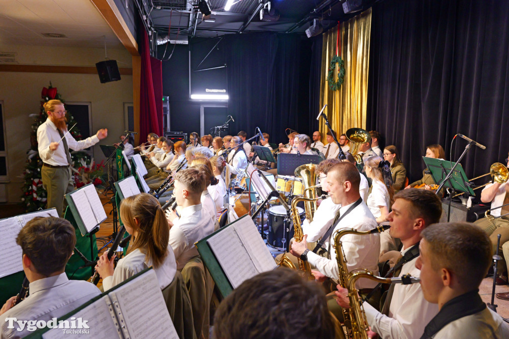 Orkiestra Reprezentacyjna LP na karnawał w Tucholi