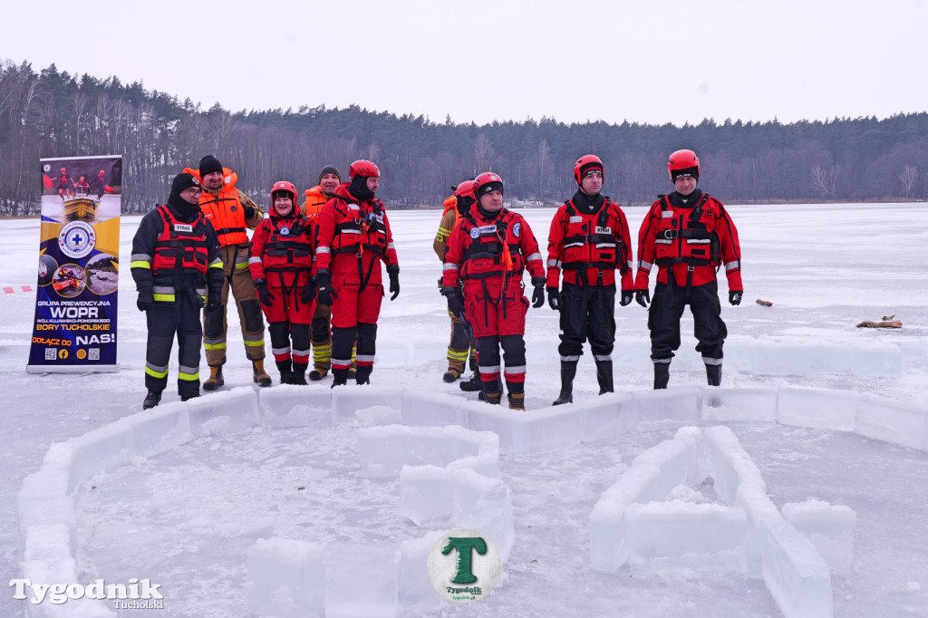 Finał WOŚP na Średniaku. Pod lodem i na lodzie
