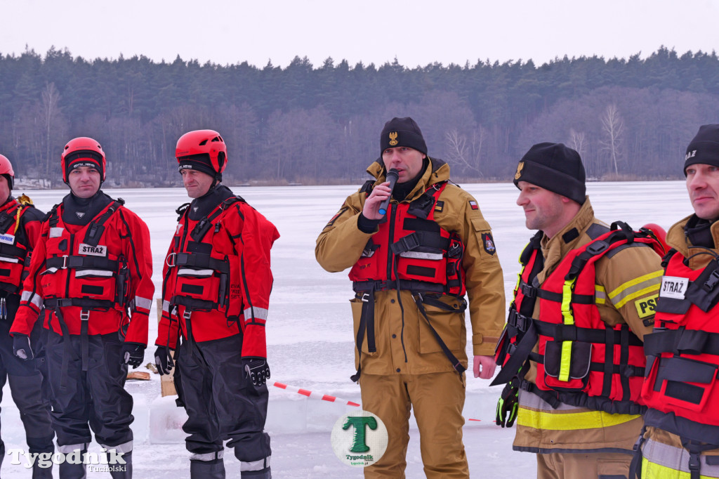 Finał WOŚP na Średniaku. Pod lodem i na lodzie