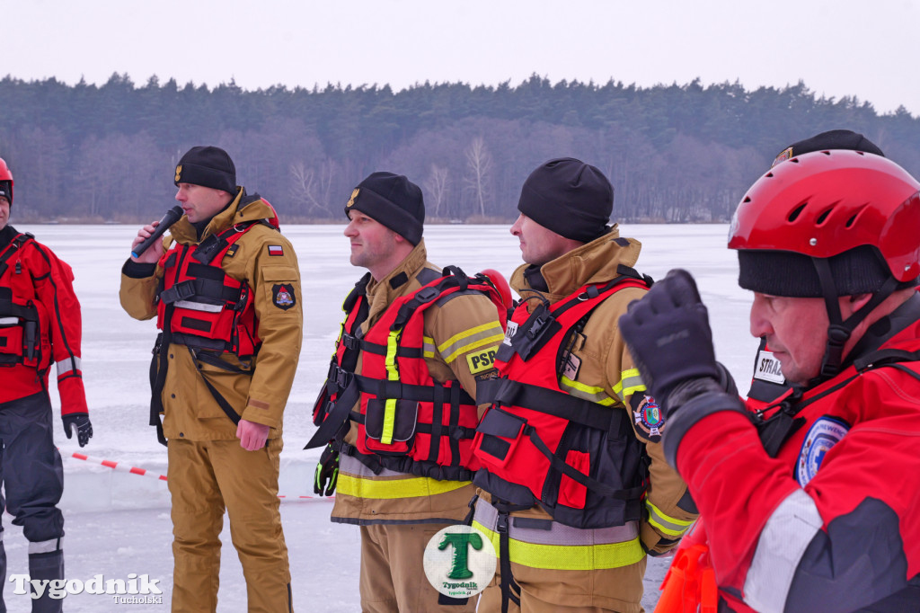 Finał WOŚP na Średniaku. Pod lodem i na lodzie