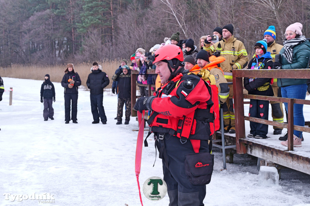 Finał WOŚP na Średniaku. Pod lodem i na lodzie