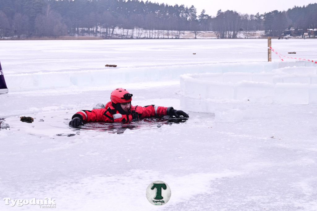 Finał WOŚP na Średniaku. Pod lodem i na lodzie