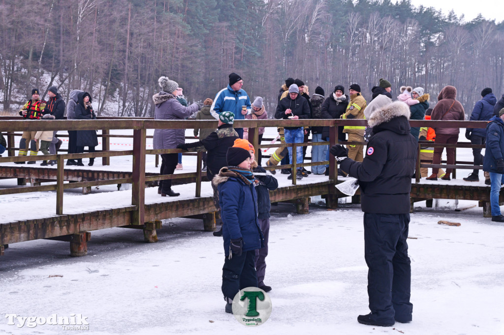 Finał WOŚP na Średniaku. Pod lodem i na lodzie