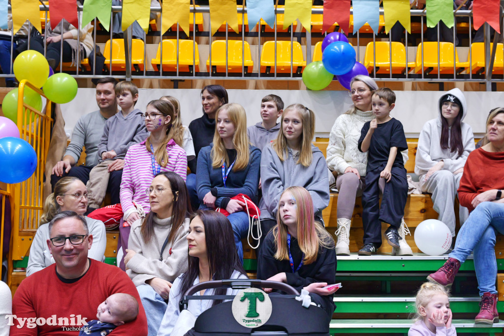 Finał WOŚP w Tucholi. Wolontariusze na ulicach, impreza w OSiR-ze