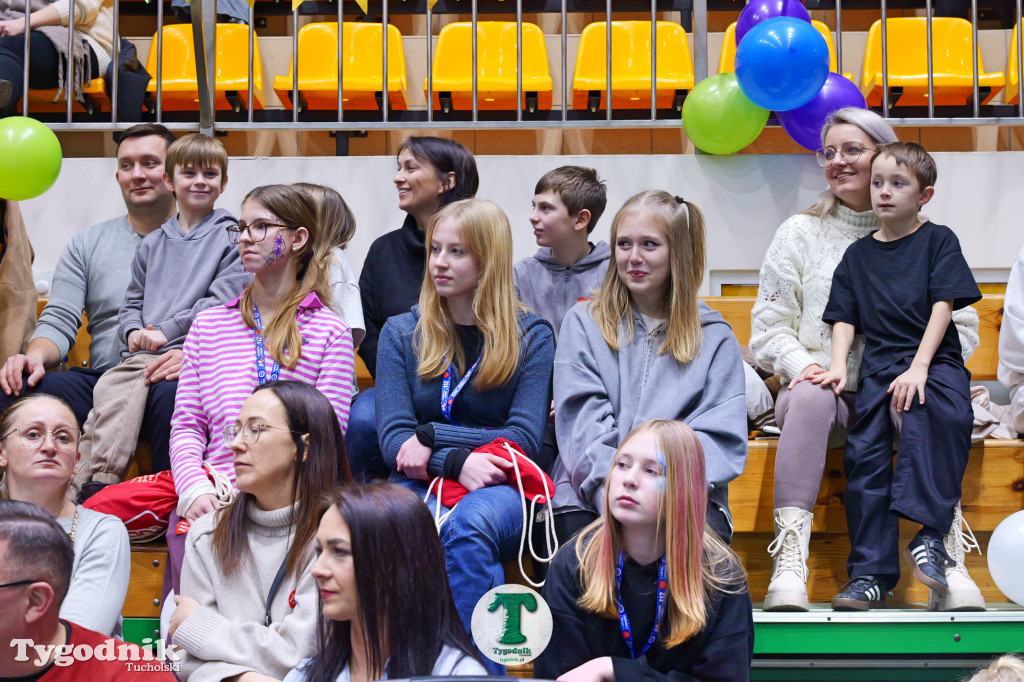 Finał WOŚP w Tucholi. Wolontariusze na ulicach, impreza w OSiR-ze