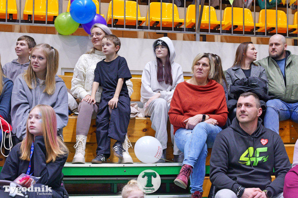 Finał WOŚP w Tucholi. Wolontariusze na ulicach, impreza w OSiR-ze