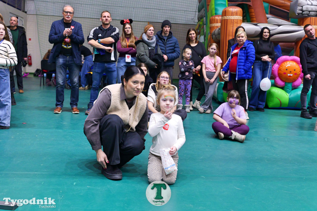 Finał WOŚP w Tucholi. Wolontariusze na ulicach, impreza w OSiR-ze