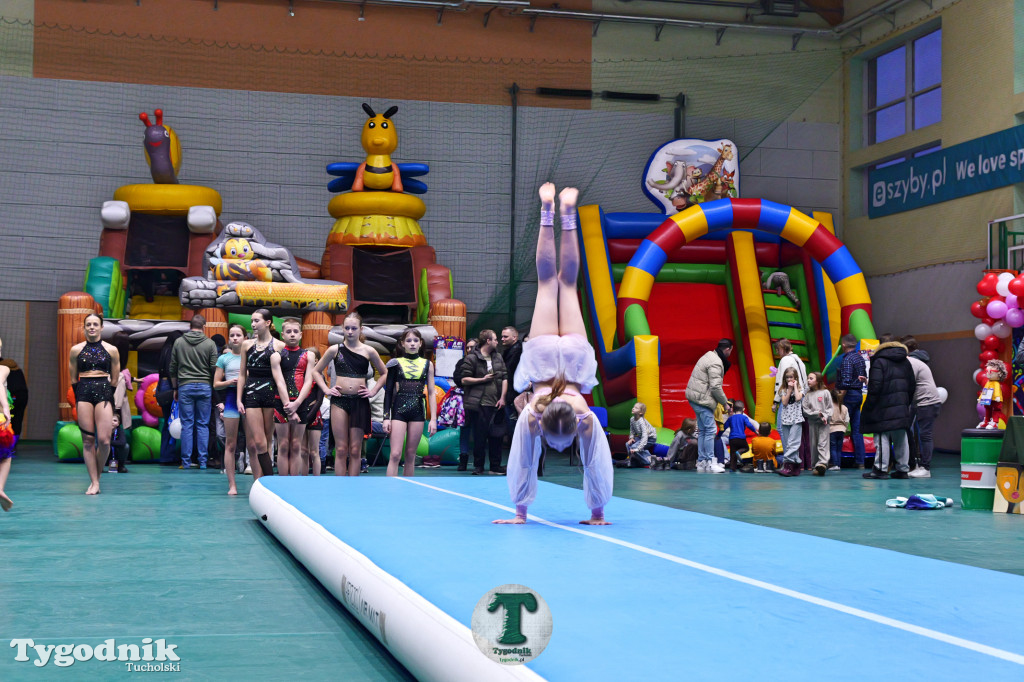 Finał WOŚP w Tucholi. Wolontariusze na ulicach, impreza w OSiR-ze