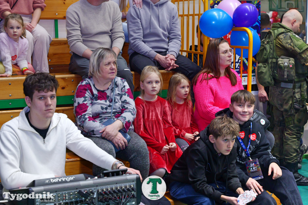 Finał WOŚP w Tucholi. Wolontariusze na ulicach, impreza w OSiR-ze