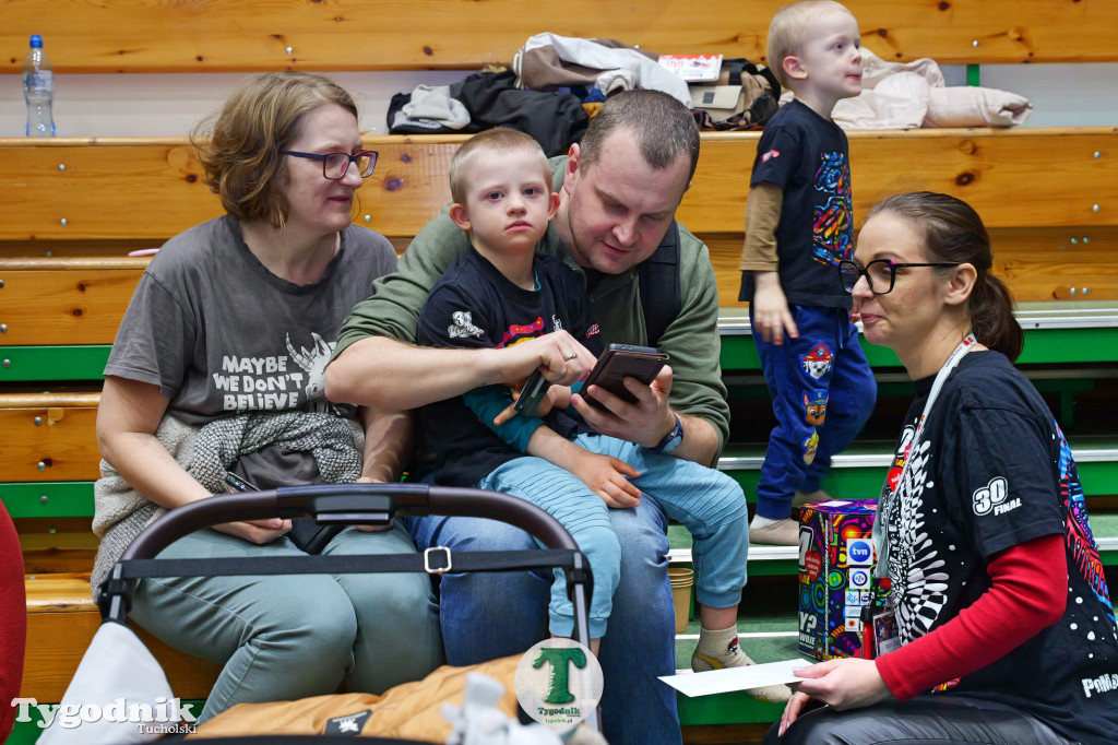 Finał WOŚP w Tucholi. Wolontariusze na ulicach, impreza w OSiR-ze
