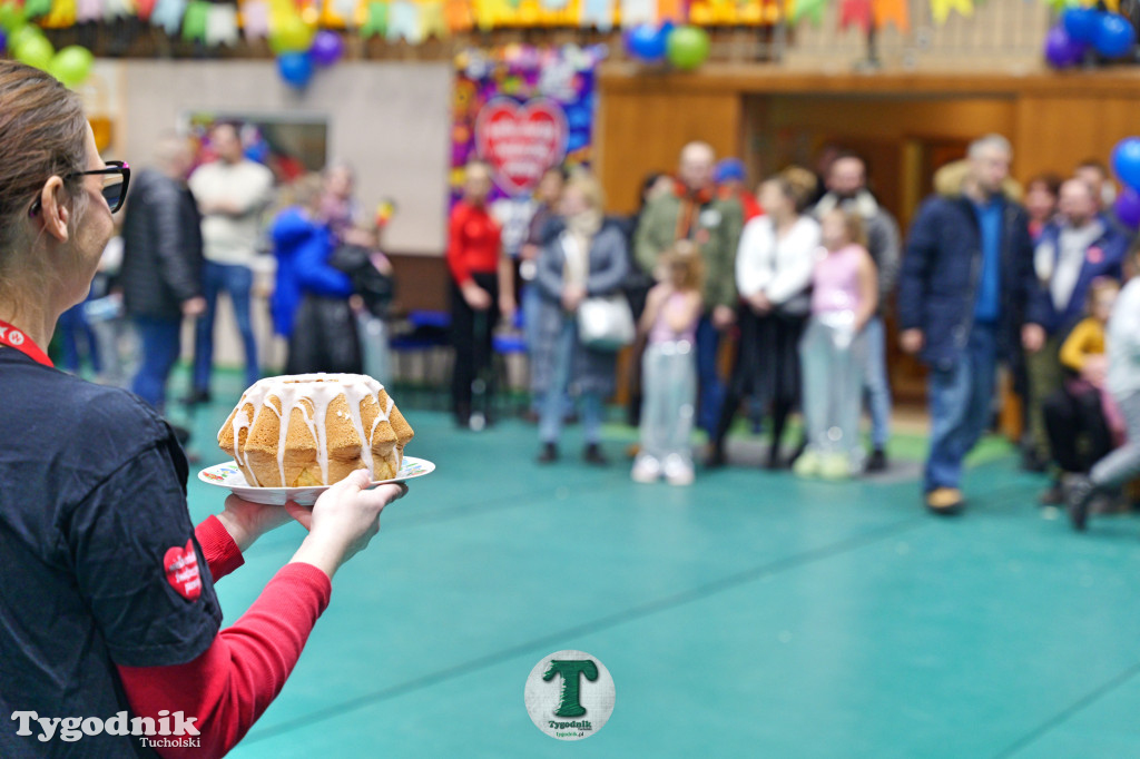 Finał WOŚP w Tucholi. Wolontariusze na ulicach, impreza w OSiR-ze