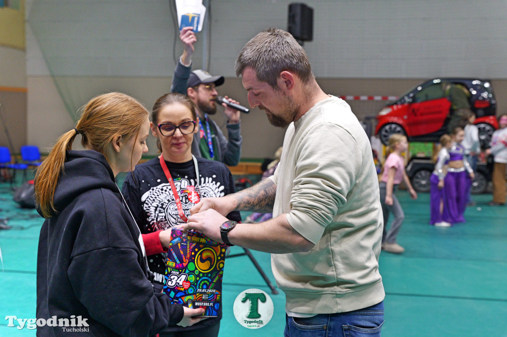 Finał WOŚP w Tucholi. Wolontariusze na ulicach, impreza w OSiR-ze